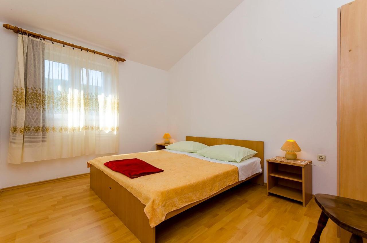 Apartments Milka Slatine Luaran gambar