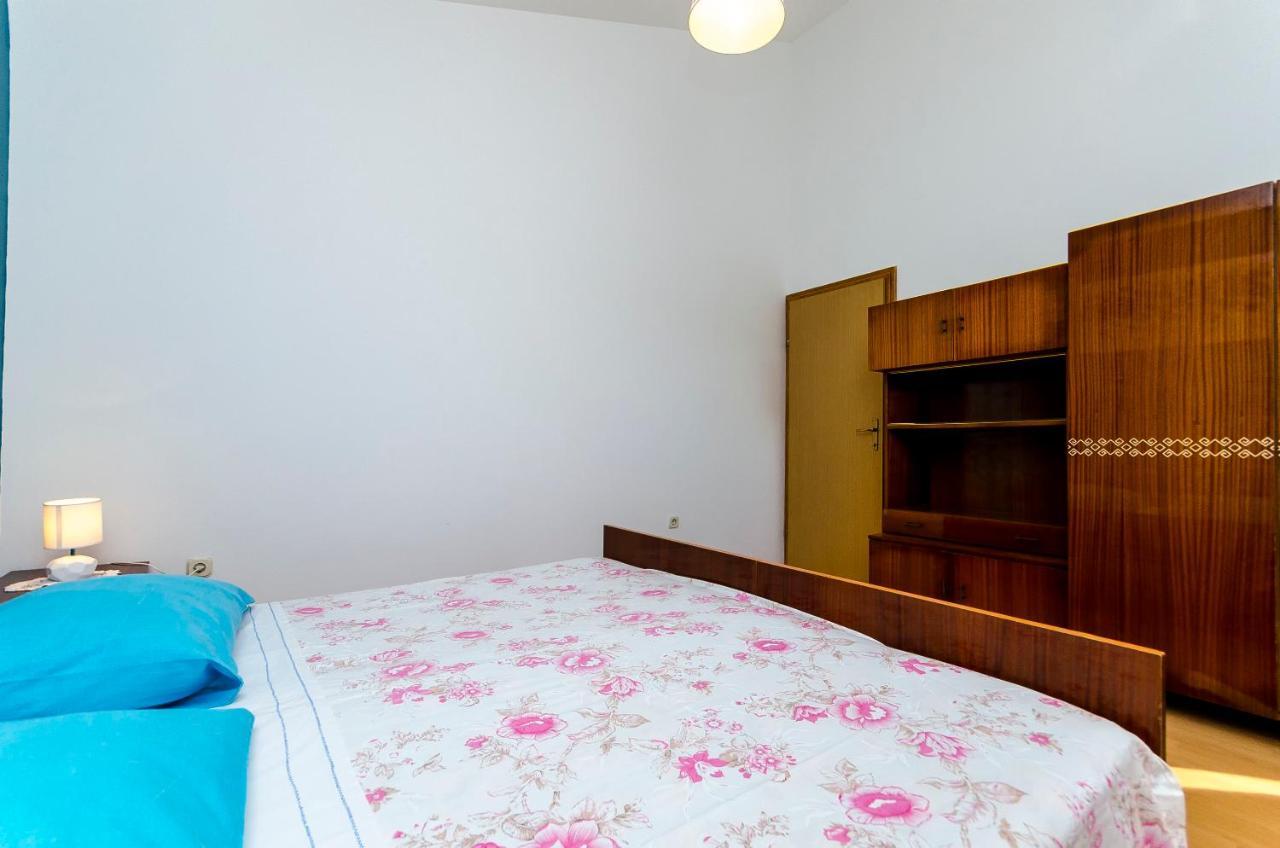 Apartments Milka Slatine Luaran gambar