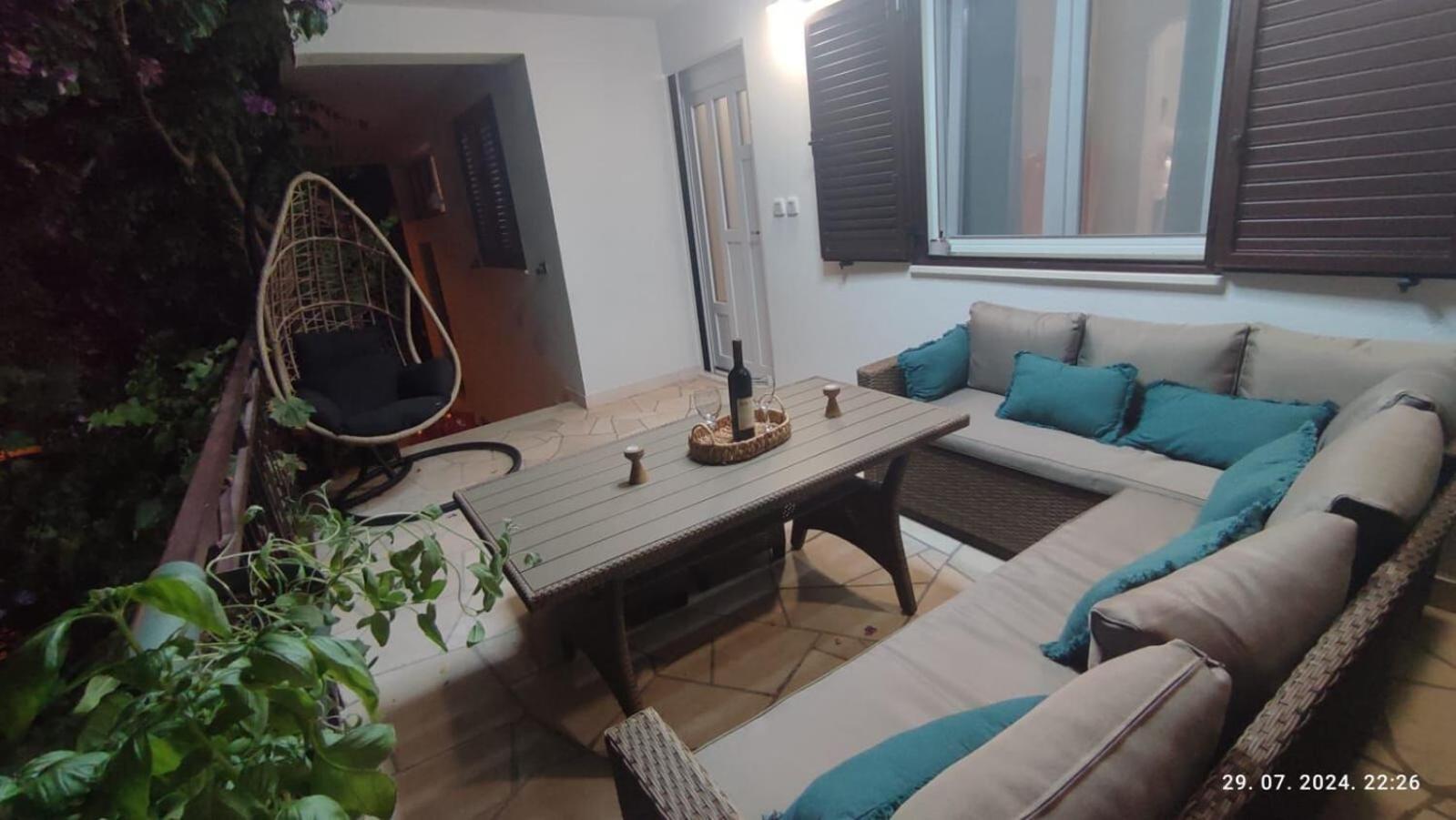Apartments Milka Slatine Luaran gambar