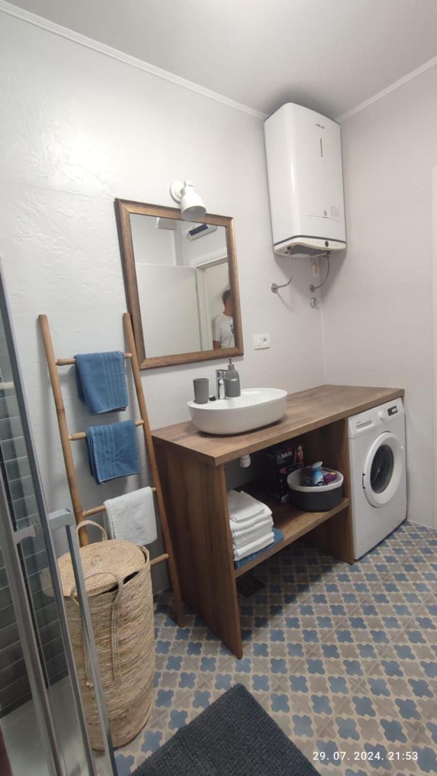 Apartments Milka Slatine Luaran gambar